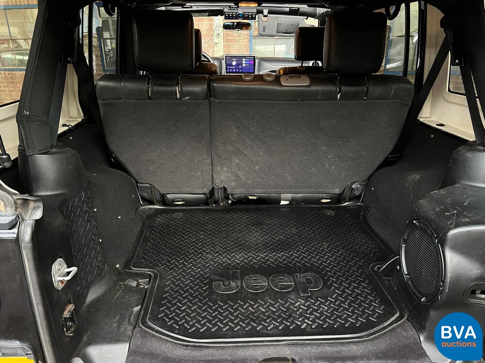 Jeep Wrangler Unlimited 3.6 V6 Sahara 284pk 2012, K-556-RT