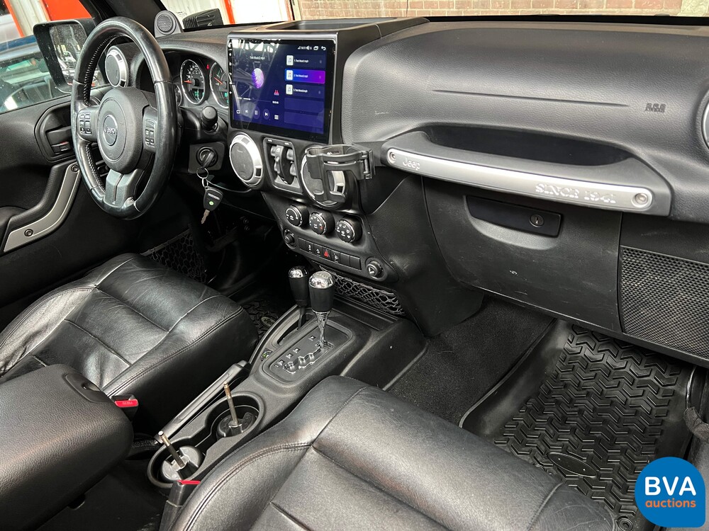 Jeep Wrangler Unlimited 3.6 V6 Sahara 284pk 2012, K-556-RT