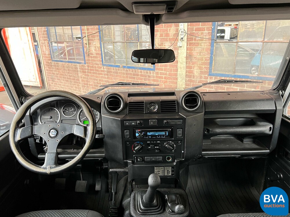 Land Rover Defender 110 TD4 122pk 2011, VX-466-H