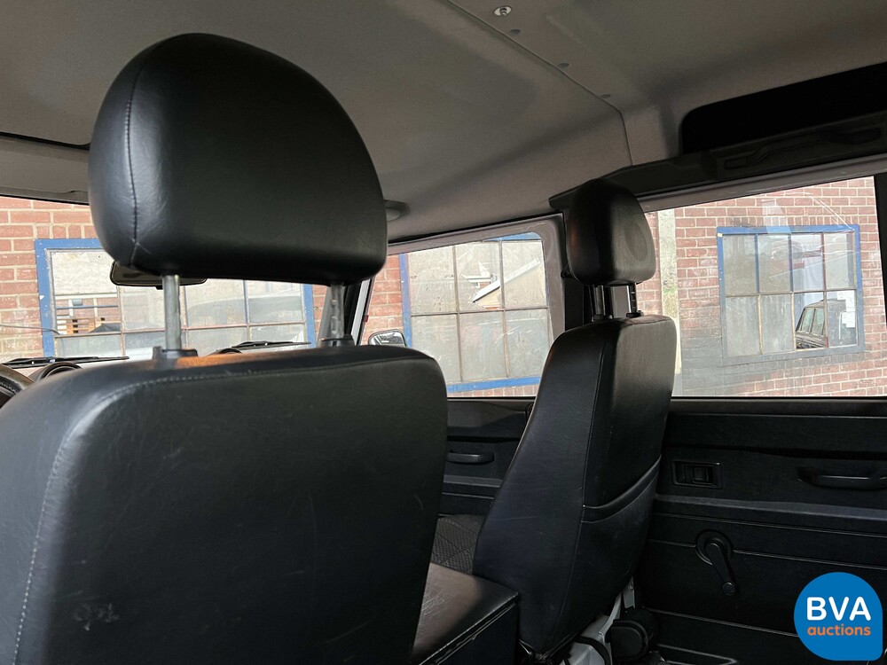 Land Rover Defender 110 TD4 122pk 2011, VX-466-H