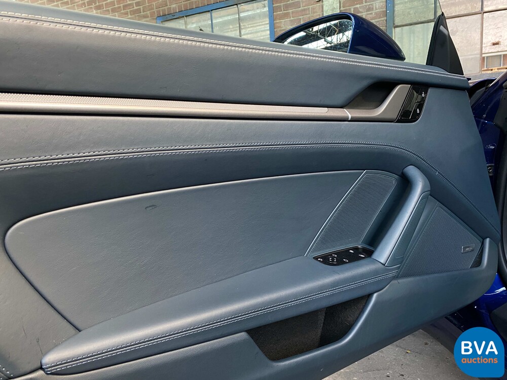 Porsche 911 Carrera 4 Coupe 992 385pk 2022 -GARANTIE-