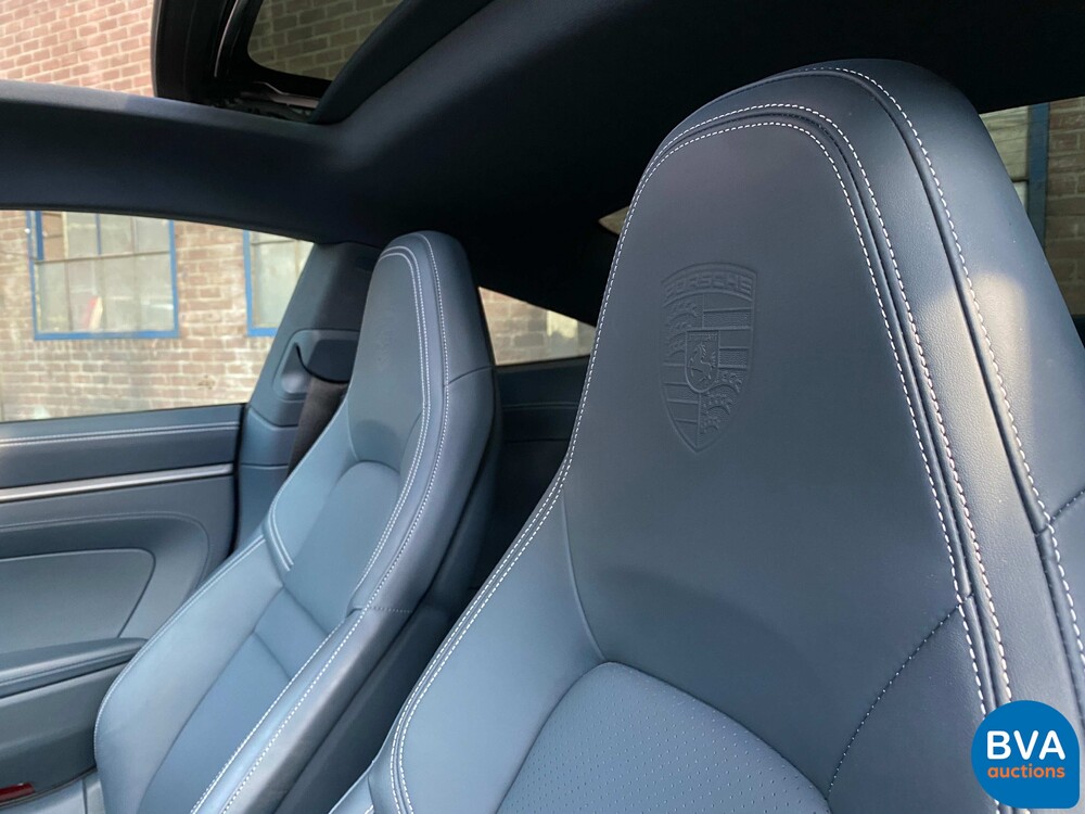 Porsche 911 Carrera 4 Coupe 992 385pk 2022 -GARANTIE-