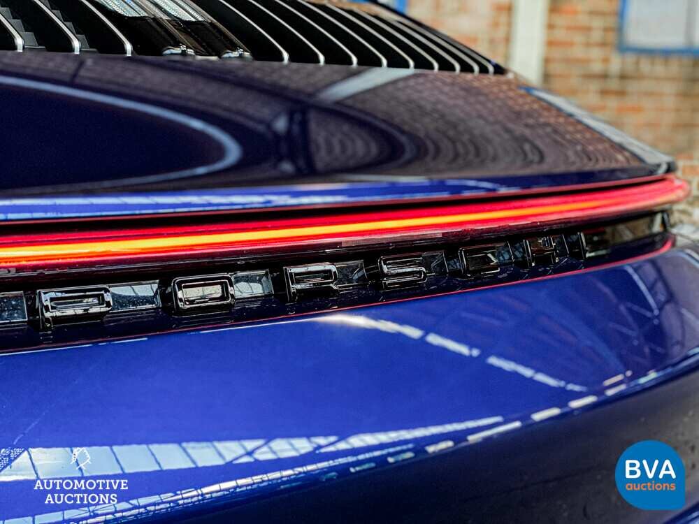 Porsche 911 Carrera 4 Coupe 992 385pk 2022 -GARANTIE-