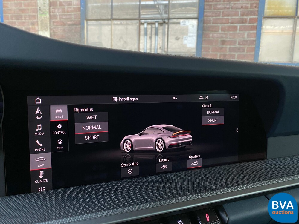 Porsche 911 Carrera 4 Coupe 992 385pk 2022 -GARANTIE-