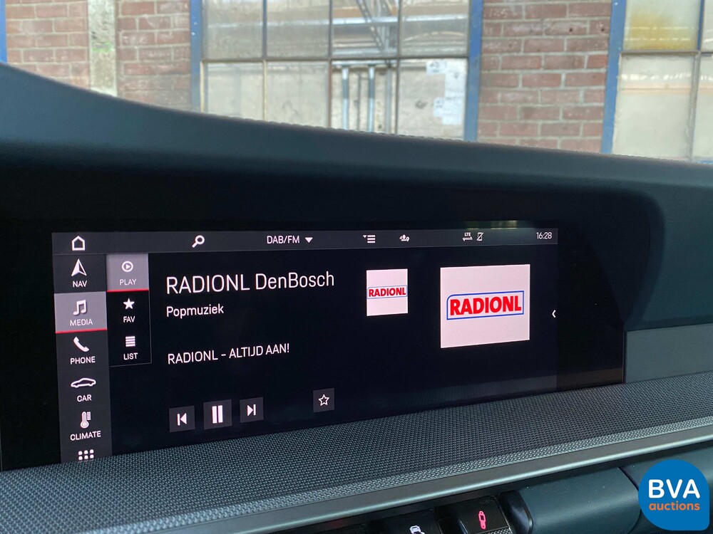 Porsche 911 Carrera 4 Coupe 992 385pk 2022 -GARANTIE-