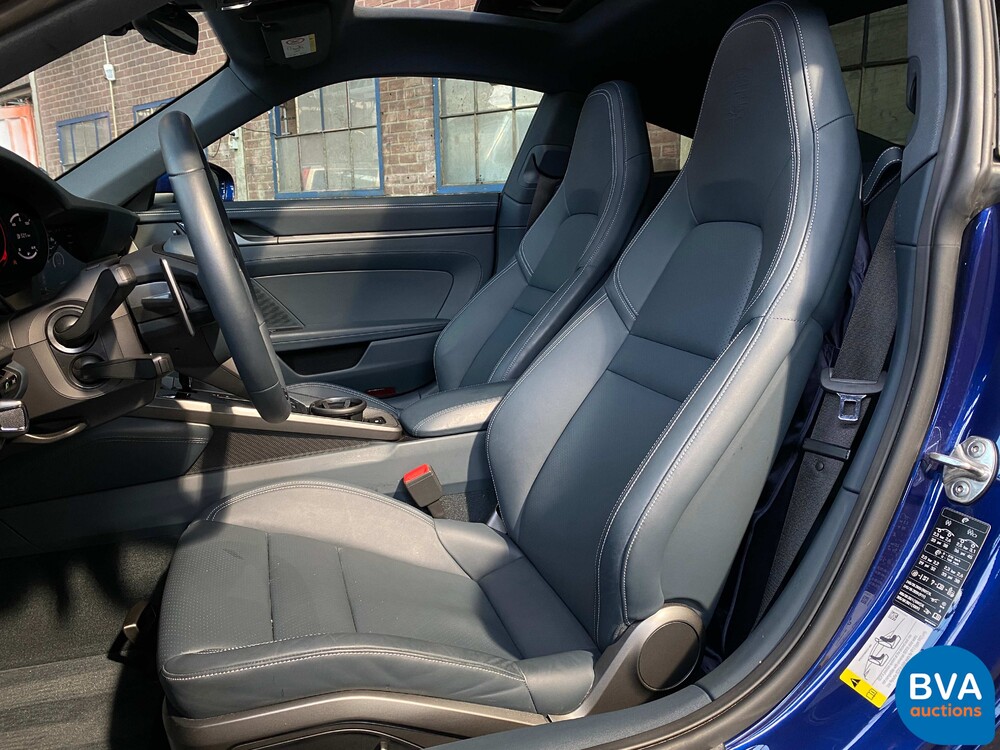 Porsche 911 Carrera 4 Coupe 992 385pk 2022 -GARANTIE-