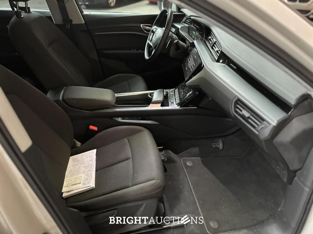 Audi E-tron 50 Quattro edition 71kWh 313pk 2020 (origineel-NL+ 1e eigenaar), J-109-NJ