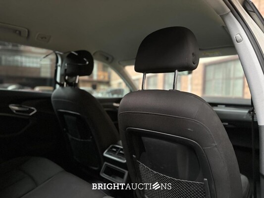 Audi E-tron 50 Quattro edition 71kWh 313pk 2020 (origineel-NL+ 1e eigenaar), J-109-NJ