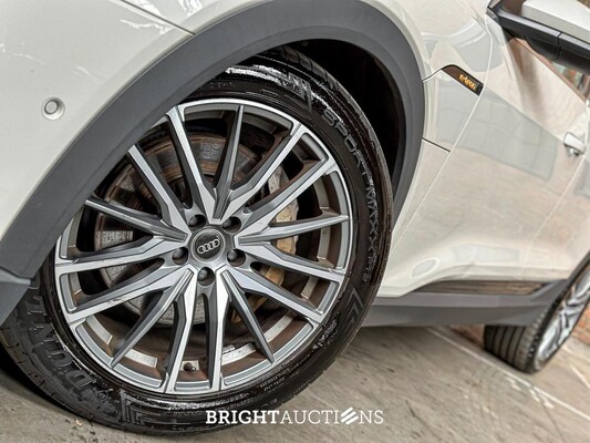 Audi E-tron 50 Quattro edition 71kWh 313pk 2020 (origineel-NL+ 1e eigenaar), J-109-NJ