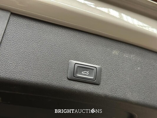 Audi E-tron 50 Quattro edition 71kWh 313pk 2020 (origineel-NL+ 1e eigenaar), J-109-NJ