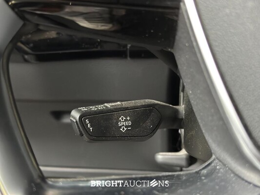 Audi E-tron 50 Quattro edition 71kWh 313pk 2020 (origineel-NL+ 1e eigenaar), J-109-NJ