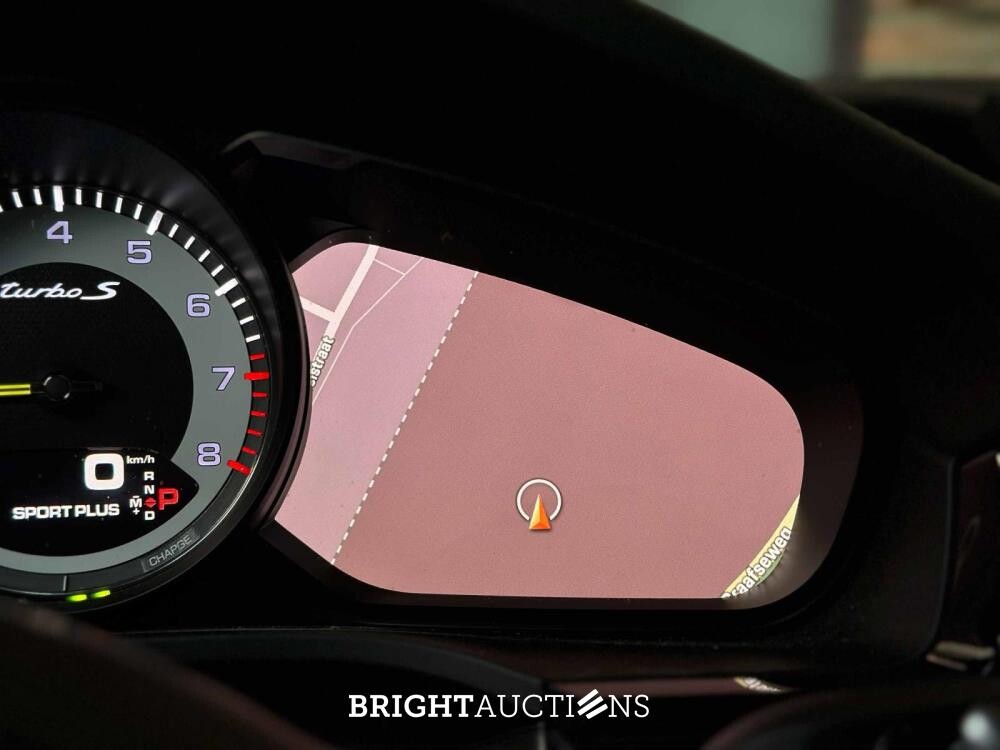 Porsche Cayenne Coupe Turbo S E-Hybrid 4.0 V8 -TECHART CARBON- 680hp 2020 (Original-NL), J-707-RT