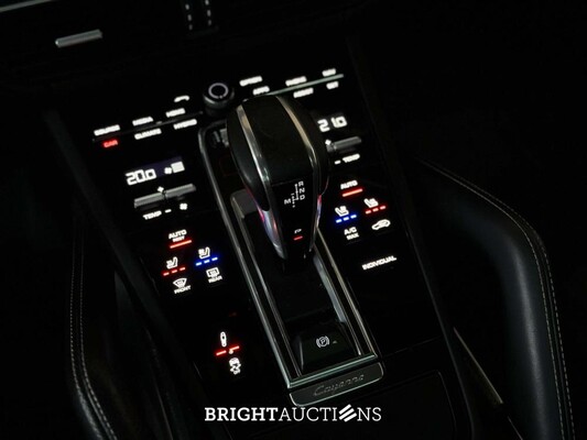 Porsche Cayenne Coupe Turbo S E-Hybrid 4.0 V8 -TECHART CARBON- 680pk 2020 (Origineel-NL), J-707-RT