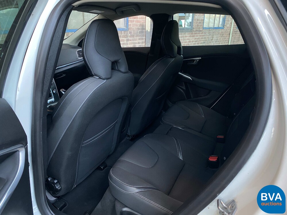 Volvo V40 D2 1.6  Base Business 114pk 2014 -Org. NL-, 2-XVZ-74