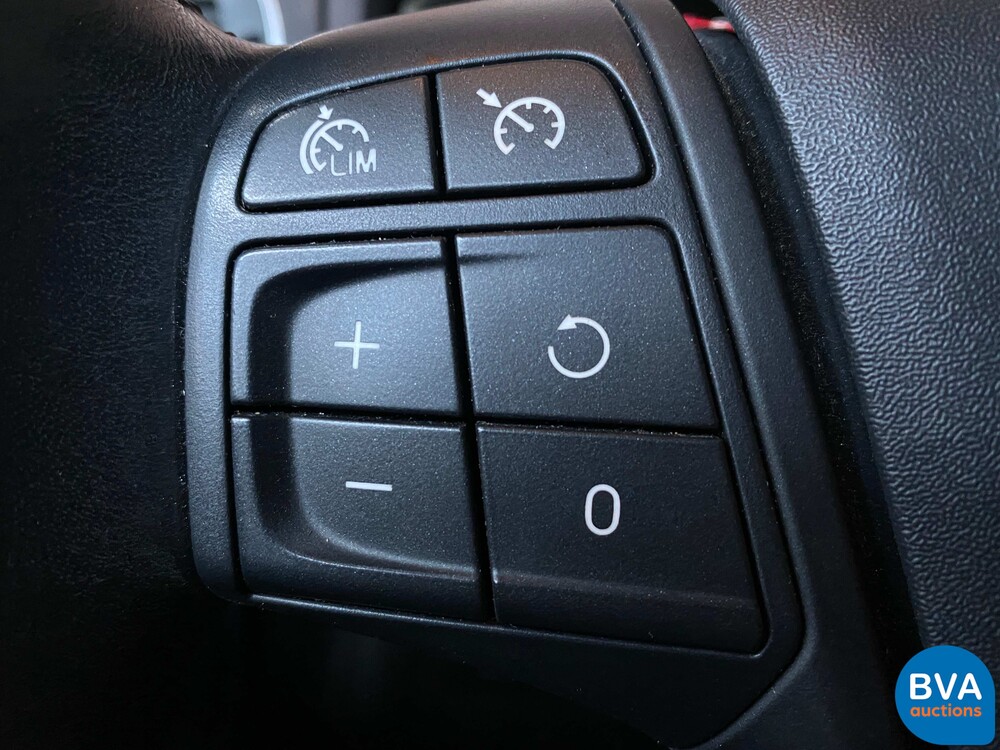 Volvo V40 D2 1.6  Base Business 114pk 2014 -Org. NL-, 2-XVZ-74