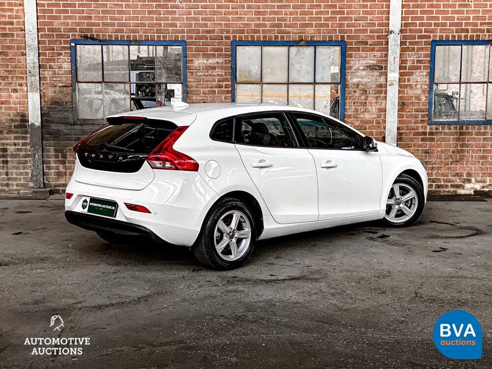 Volvo V40 D2 1.6  Base Business 114pk 2014 -Org. NL-, 2-XVZ-74