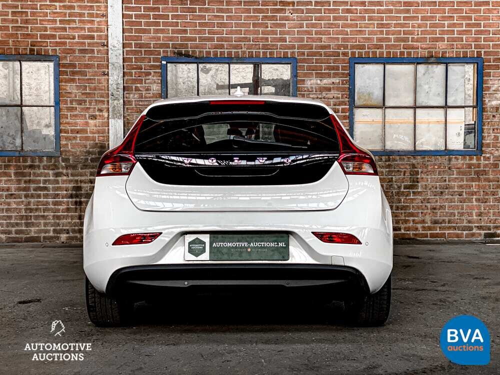 Volvo V40 D2 1.6  Base Business 114pk 2014 -Org. NL-, 2-XVZ-74