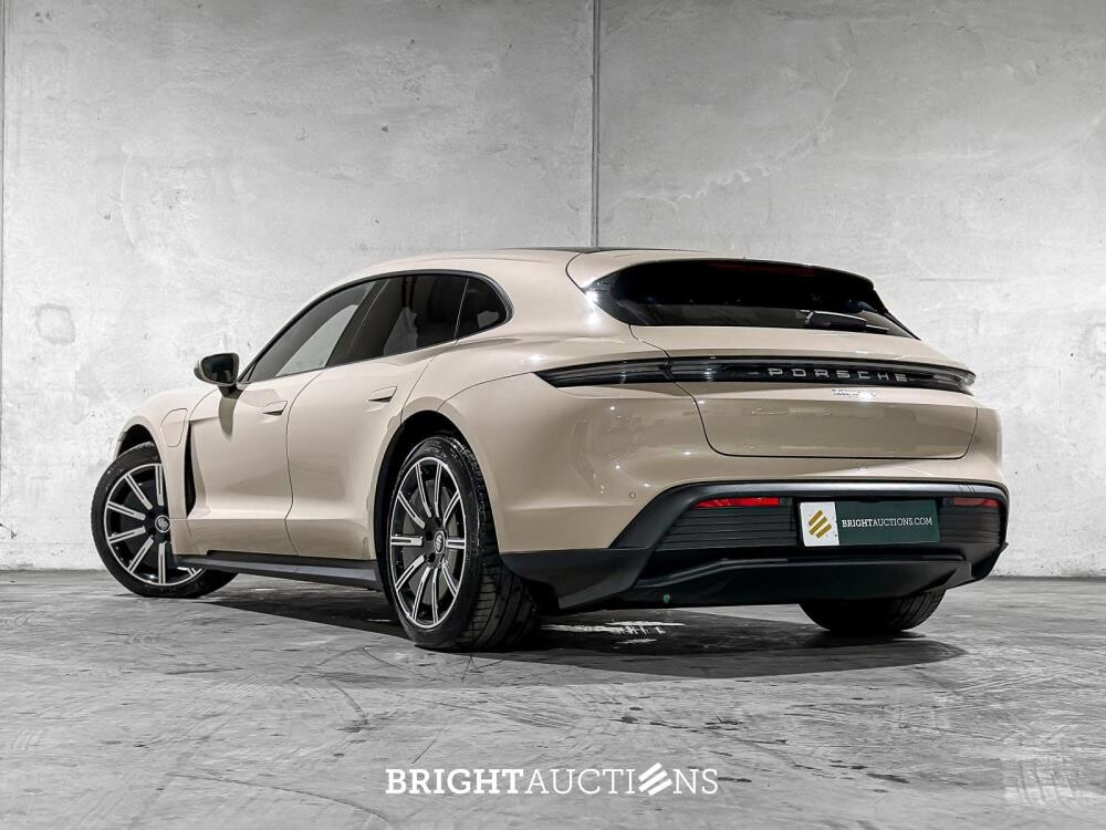 Porsche Taycan Sport Turismo 79kWh 435pk 2023 (Origineel-NL + 1e Eigenaar), S-698-SV