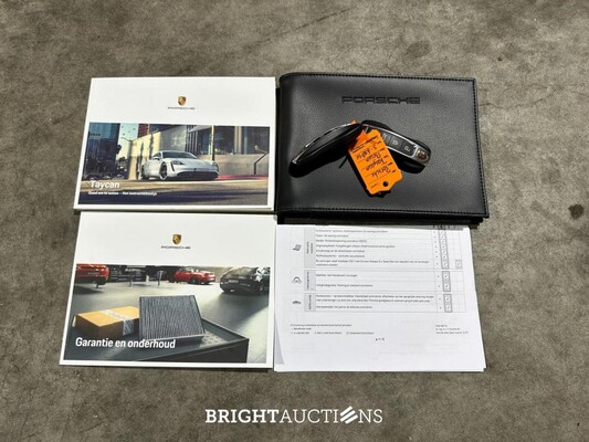Porsche Taycan Sport Turismo 79kWh 435pk 2023 (Origineel-NL + 1e Eigenaar), S-698-SV