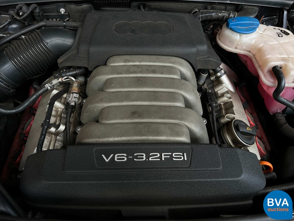 Audi A6 3.2 FSI Quattro 256pk 2006 -Org. NL-, 95-SF-RL 