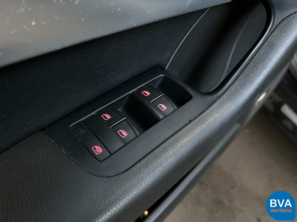 Audi A6 3.2 FSI Quattro 256pk 2006 -Org. NL-, 95-SF-RL 