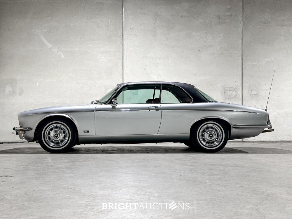 Jaguar XJ12 5.3 V12 Serie 2 Coupe 1976, 39-YD-88 Oldtimer