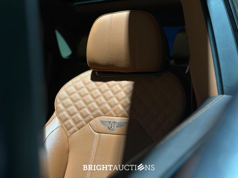 Bentley Bentayga 4.0 V8 549pk 2022 (Origineel-NL + 1e Eigenaar), N-251-VK