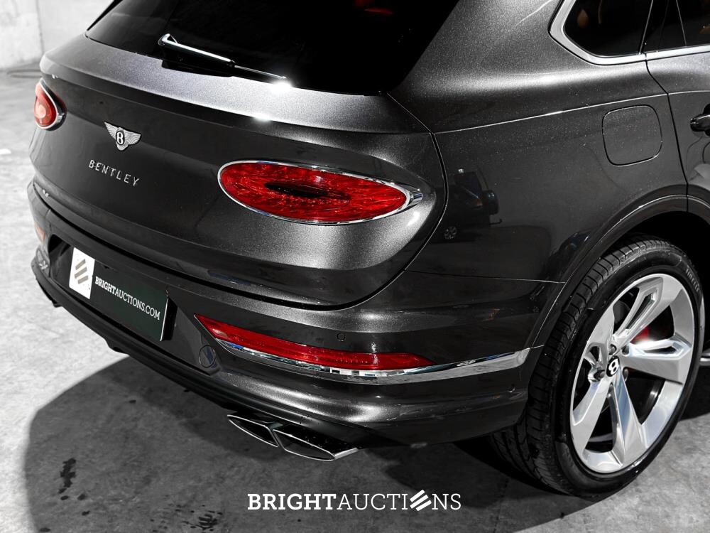 Bentley Bentayga 4.0 V8 549pk 2022 (Origineel-NL + 1e Eigenaar), N-251-VK