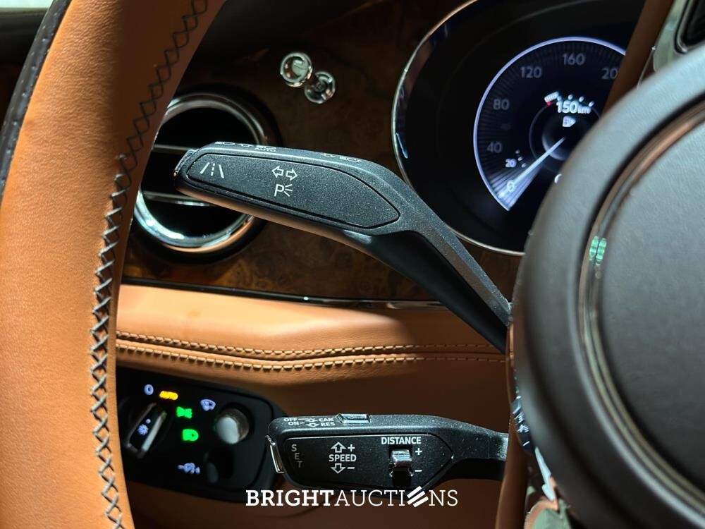 Bentley Bentayga 4.0 V8 549pk 2022 (Origineel-NL + 1e Eigenaar), N-251-VK