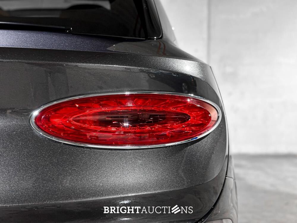 Bentley Bentayga 4.0 V8 549pk 2022 (Origineel-NL + 1e Eigenaar), N-251-VK