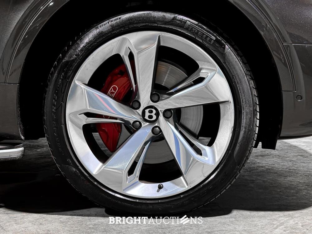 Bentley Bentayga 4.0 V8 549pk 2022 (Origineel-NL + 1e Eigenaar), N-251-VK