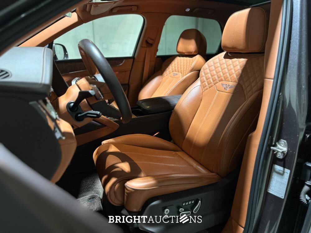 Bentley Bentayga 4.0 V8 549pk 2022 (Origineel-NL + 1e Eigenaar), N-251-VK