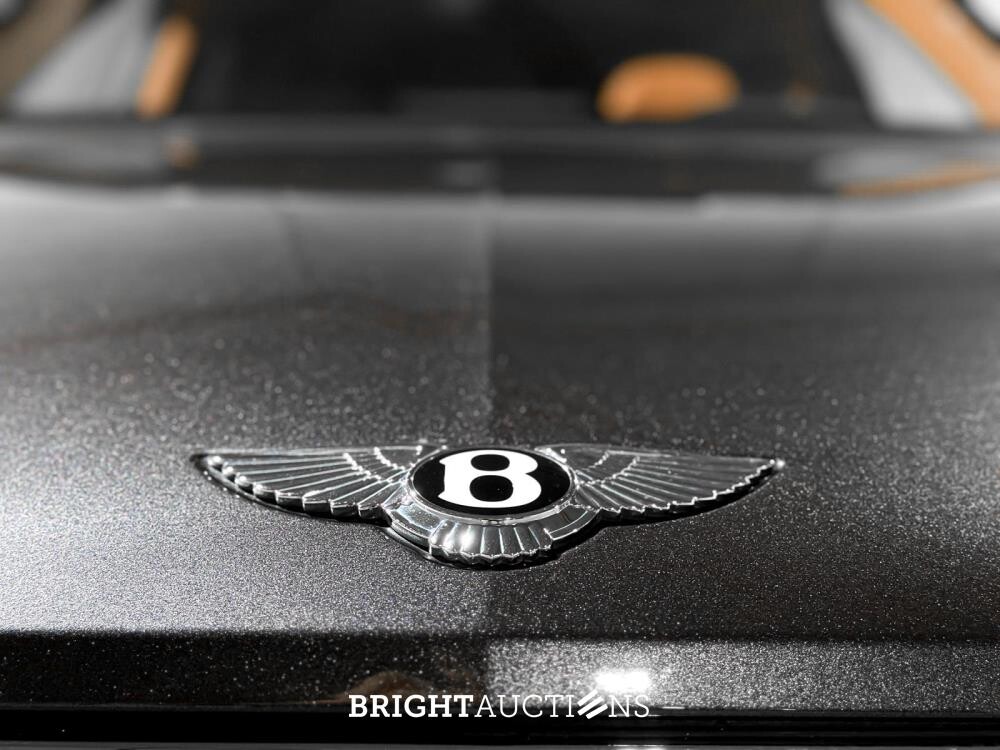 Bentley Bentayga 4.0 V8 549pk 2022 (Origineel-NL + 1e Eigenaar), N-251-VK