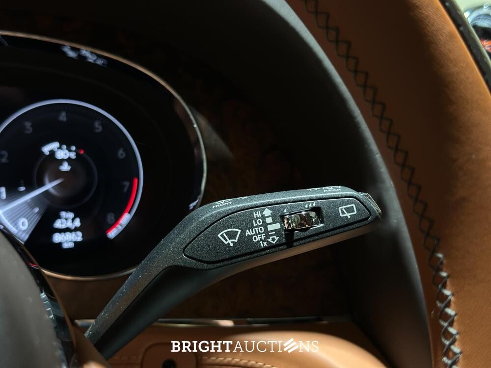 Bentley Bentayga 4.0 V8 549pk 2022 (Origineel-NL + 1e Eigenaar), N-251-VK