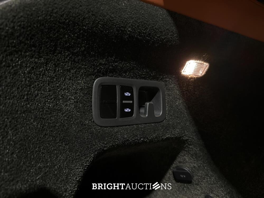 Bentley Bentayga 4.0 V8 549pk 2022 (Origineel-NL + 1e Eigenaar), N-251-VK