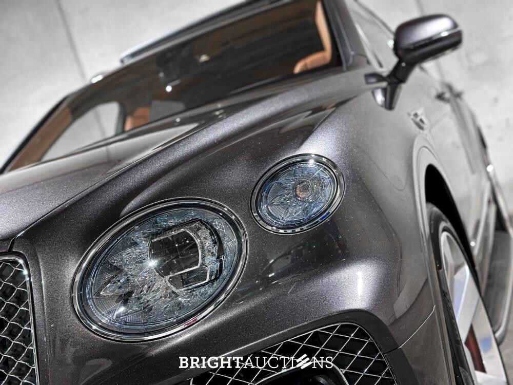 Bentley Bentayga 4.0 V8 549pk 2022 (Origineel-NL + 1e Eigenaar), N-251-VK