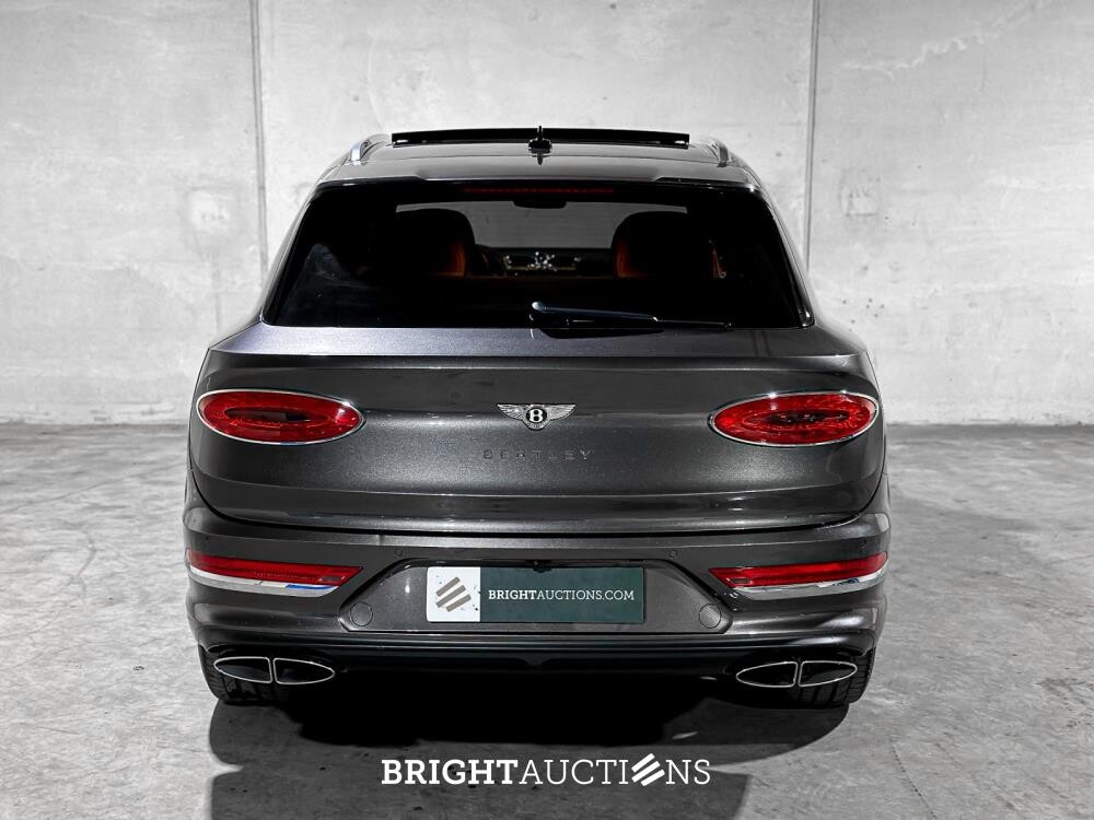 Bentley Bentayga 4.0 V8 549pk 2022 (Origineel-NL + 1e Eigenaar), N-251-VK