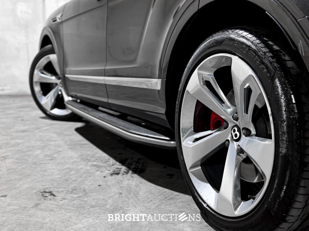 Bentley Bentayga 4.0 V8 549pk 2022 (Origineel-NL + 1e Eigenaar), N-251-VK