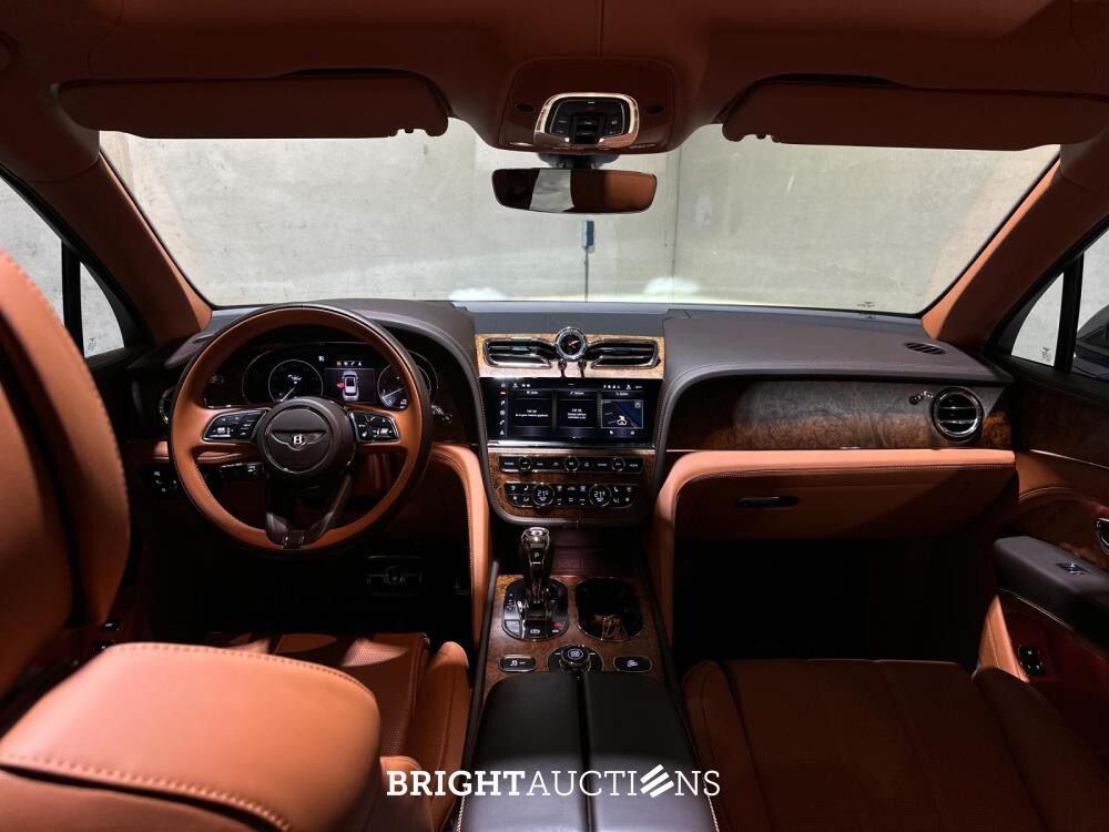 Bentley Bentayga 4.0 V8 549pk 2022 (Origineel-NL + 1e Eigenaar), N-251-VK