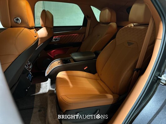 Bentley Bentayga 4.0 V8 549pk 2022 (Origineel-NL + 1e Eigenaar), N-251-VK