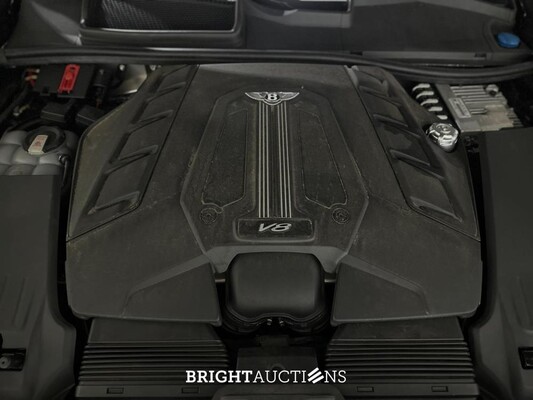 Bentley Bentayga 4.0 V8 549pk 2022 (Origineel-NL + 1e Eigenaar), N-251-VK