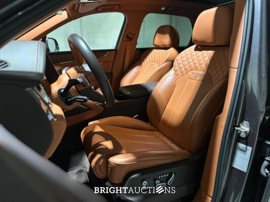 Bentley Bentayga 4.0 V8 549pk 2022 (Origineel-NL + 1e Eigenaar), N-251-VK