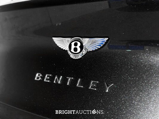 Bentley Bentayga 4.0 V8 549pk 2022 (Origineel-NL + 1e Eigenaar), N-251-VK