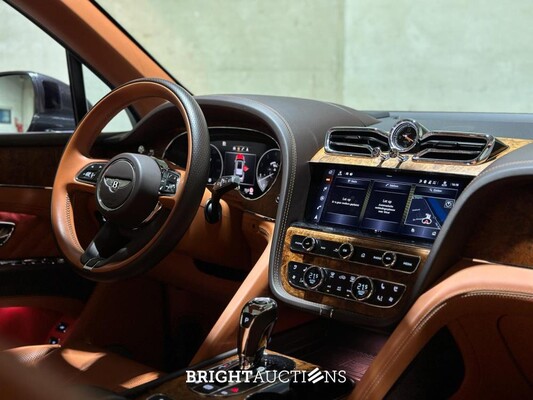 Bentley Bentayga 4.0 V8 549pk 2022 (Origineel-NL + 1e Eigenaar), N-251-VK