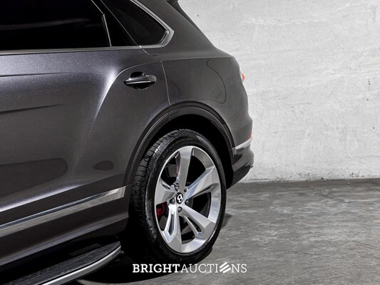 Bentley Bentayga 4.0 V8 549pk 2022 (Origineel-NL + 1e Eigenaar), N-251-VK
