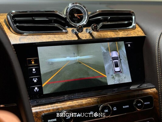 Bentley Bentayga 4.0 V8 549pk 2022 (Origineel-NL + 1e Eigenaar), N-251-VK