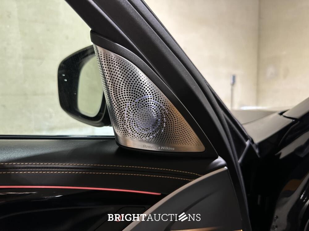 BMW M550i xDrive High Executive 462pk 2018 (Origineel-NL), RS-253-R