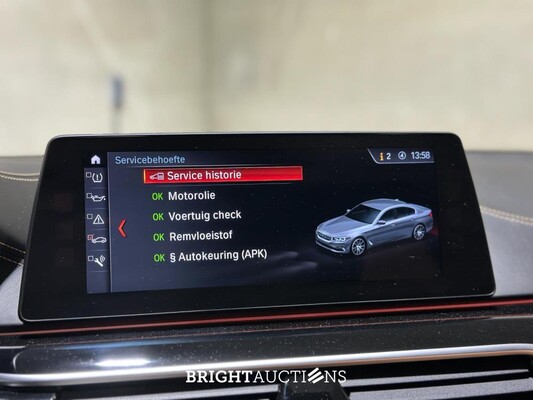 BMW M550i xDrive High Executive G30 462pk 2018 (Origineel-NL), RS-253-R