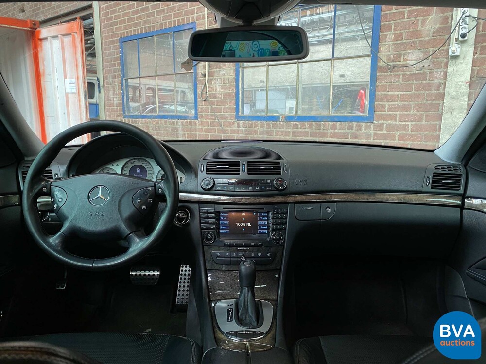 Mercedes-Benz E55 AMG 5.4 V8 E-Klasse 476pk 2003, 42-LG-GK