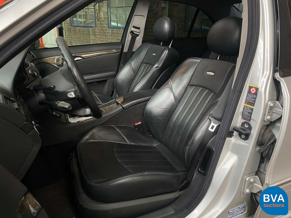 Mercedes-Benz E55 AMG 5.4 V8 E-Klasse 476pk 2003, 42-LG-GK